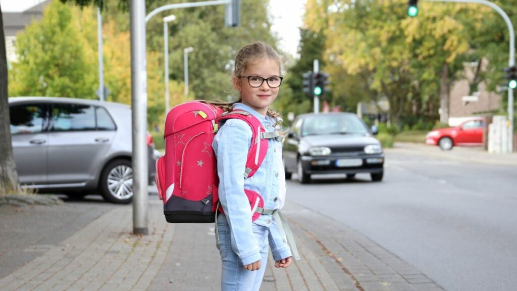 Vorher-Nachher-Foto: Was ist diesem Mädchen denn bloß passiert????