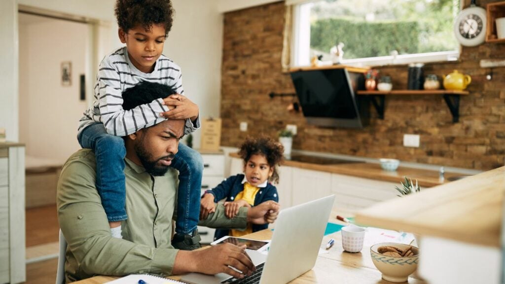 Den Spieß herumgedreht: Die besten Tipps für „Working Dads“