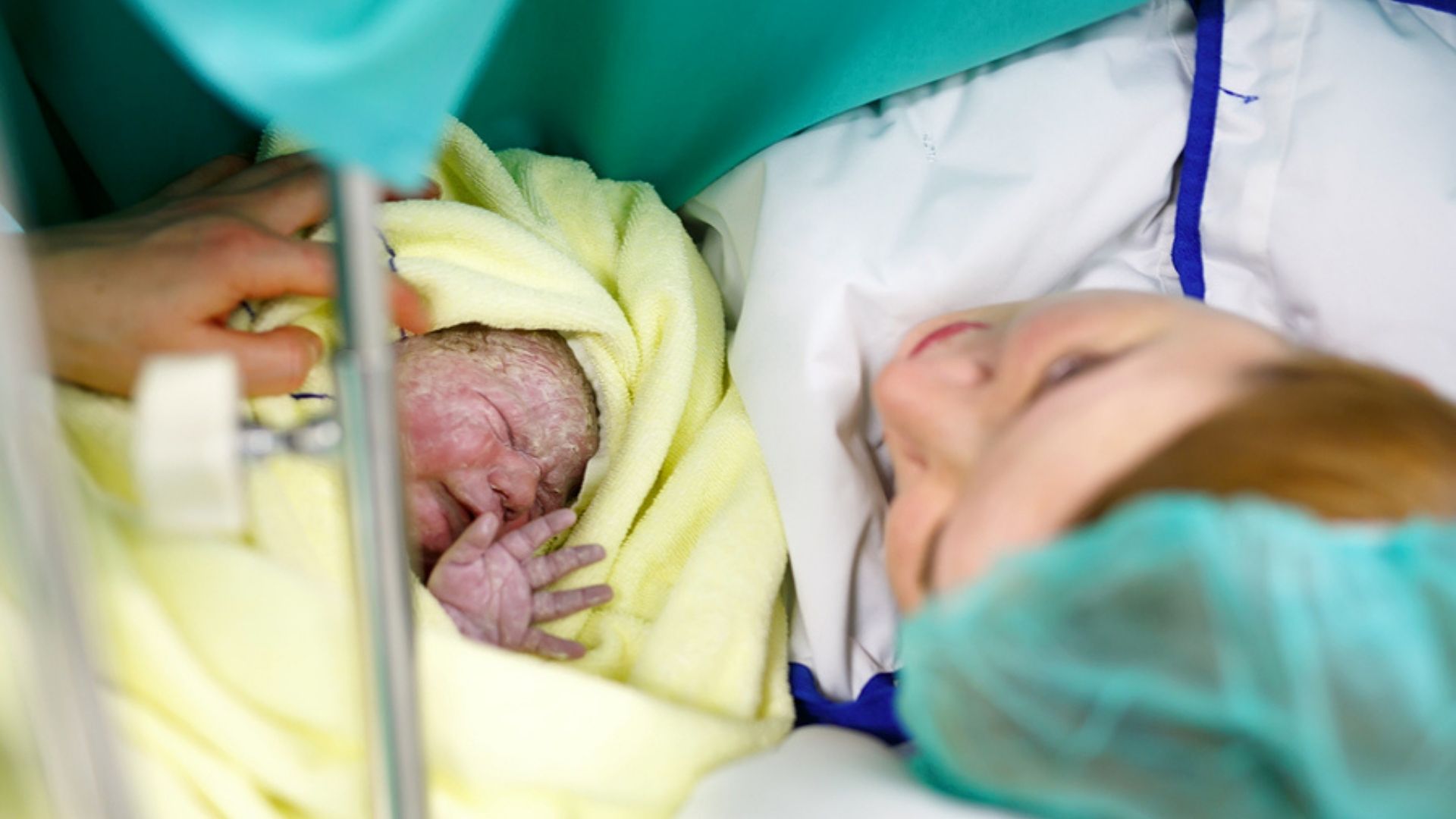 Kaiserschnitt flach nach bauch wieder hätte ich