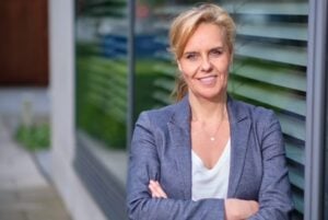 Swetlana Ewald von der Initiative finanz-heldinnen