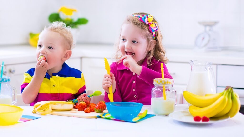 Obst am Kindergeburtstag: Kreative Ideen, wie du es anrichten kannst