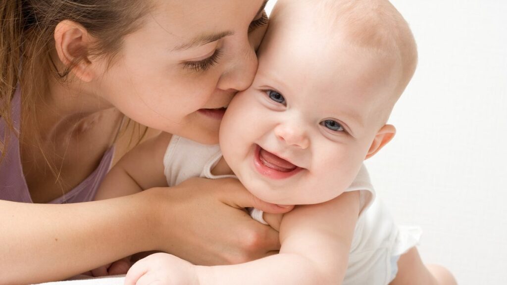 Studie: Mamas Liebe lässt Kinder länger leben ❤️