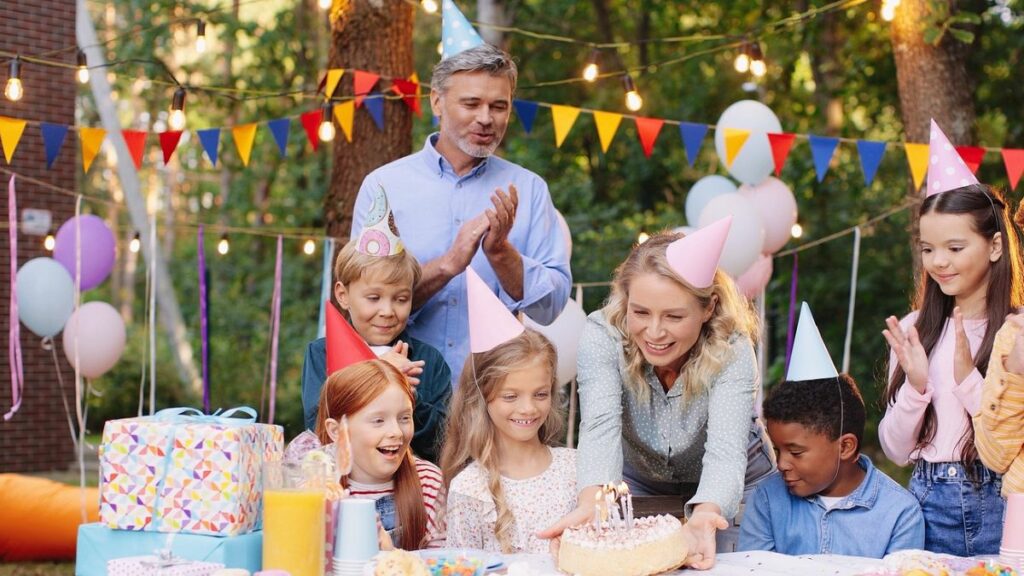 Kindergeburtstag: „Einer der Väter hat den Kindern alles weggegessen.”