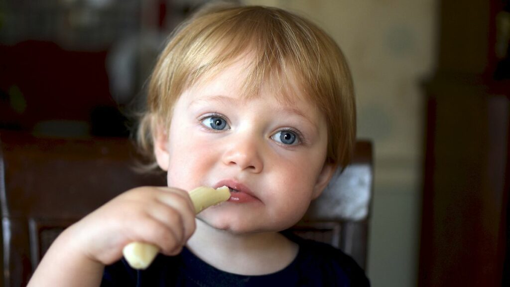 Nächtlicher Hunger: Darum habe ich meinem Kind im Pyjama Snacks gemacht